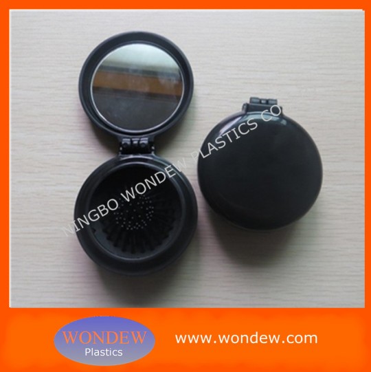 Plastic foldable hair brush with mirror